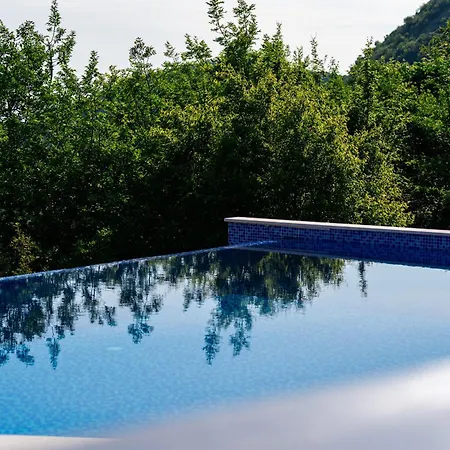Adriatic Horizonte Villa *